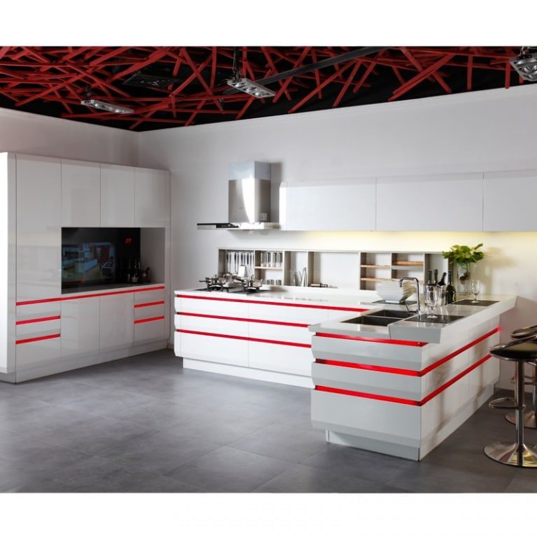 Simple & Beautiful Kitchens
