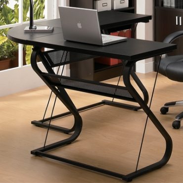 unique L desk design