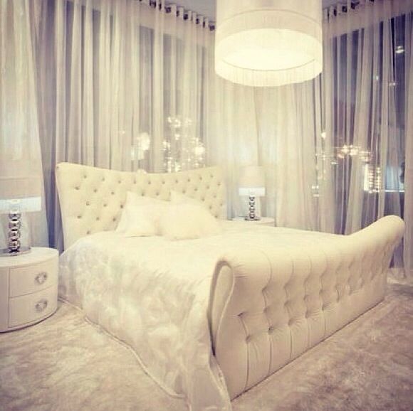 white bedroom design