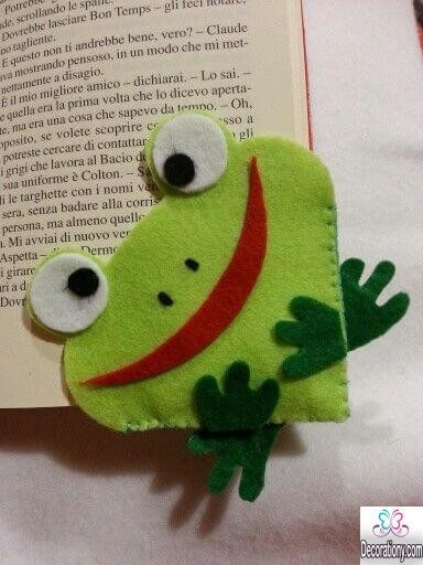 DIY Frog Bookmark