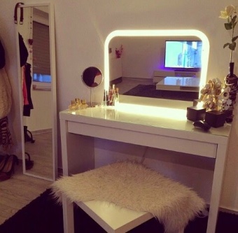 contemporary bedroom furniture
