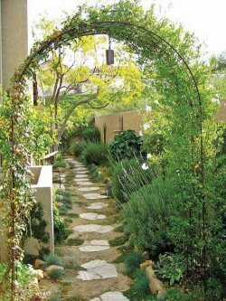 garden entrance decorations