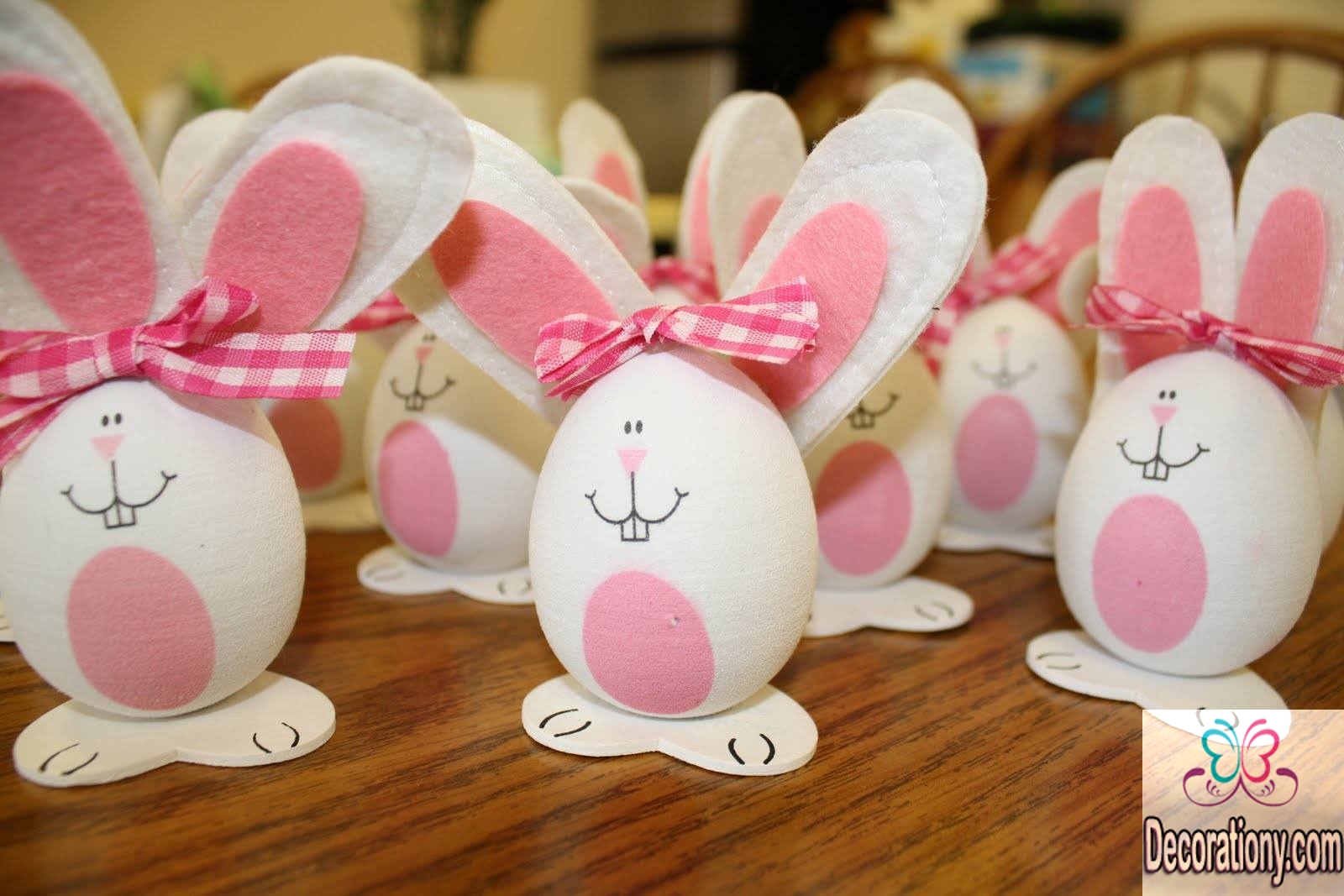 DIY Easter egg decorations