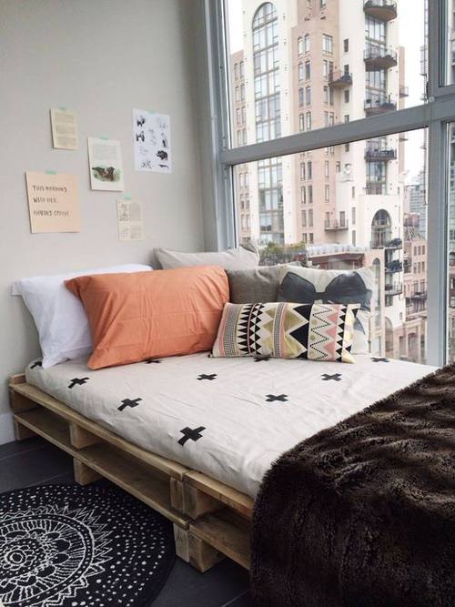 Pallet bed total vanity full DIY instructions