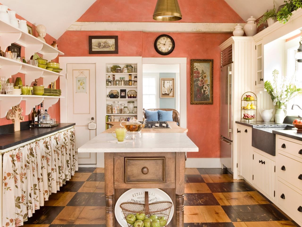 Paint Colors For Kitchen Walls Best Colors To Paint A Kitchen: Pictures & Ideas From Hgtv | Hgtv