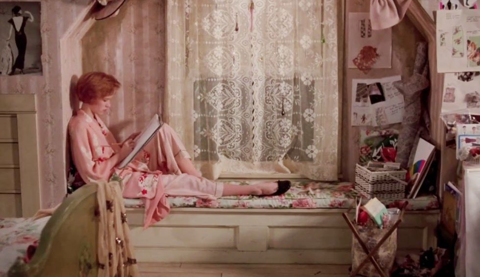 cool girls bedroom inspired by movies
