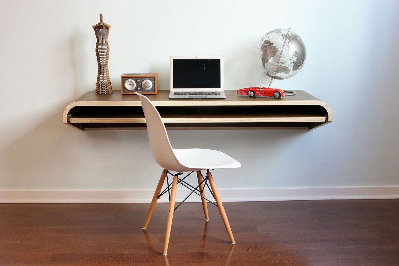 Собрать рабочий стол. Настенный стол Minimal Wall Desk. Стол Modern Minimalist Desk. Письменный стол от студии оранж 22. Orange22 стол навесной.