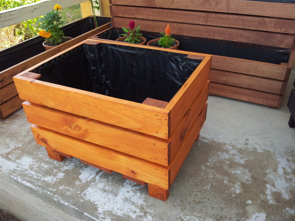 1362052628008_PlanterBoxes4008-938x704