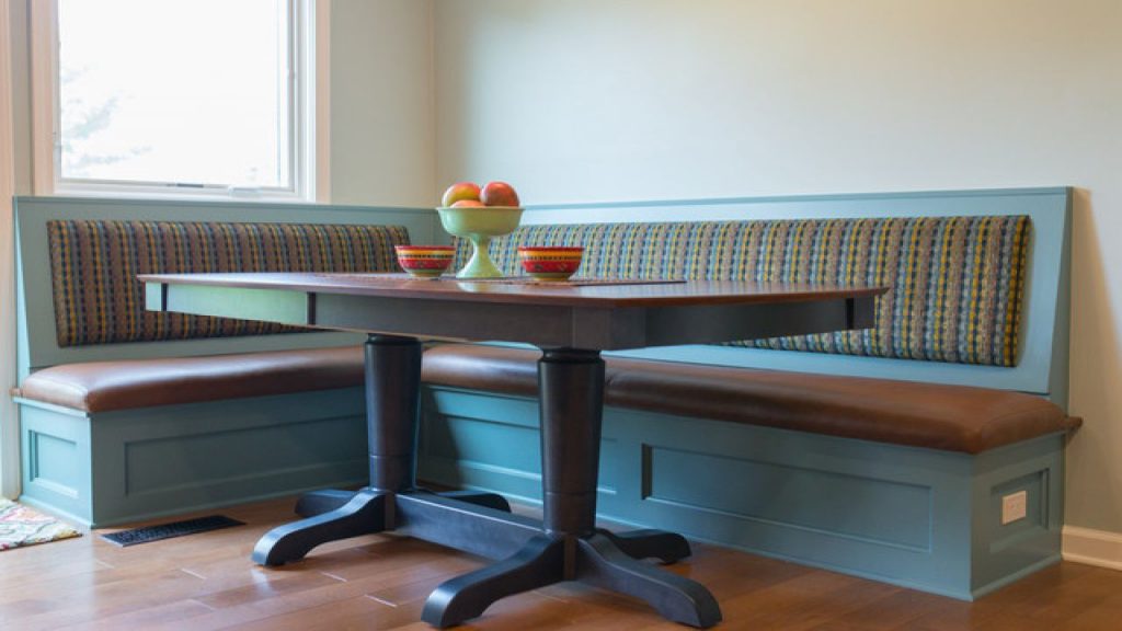 Corner bench dining table