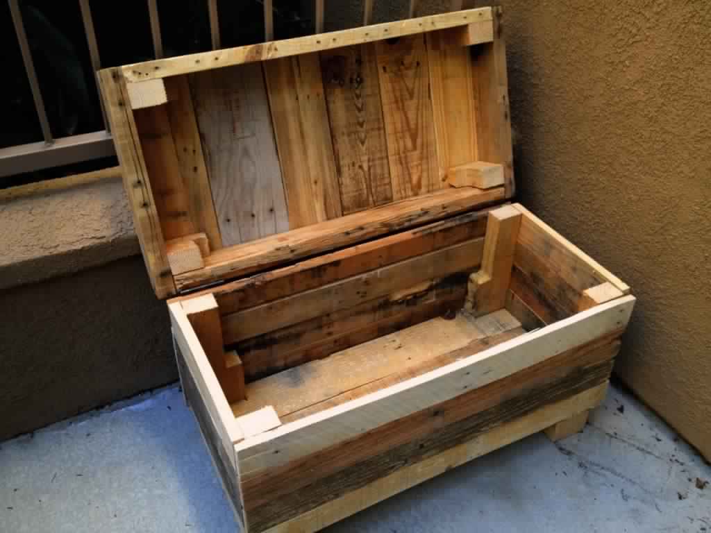 DIY Outdoor Firewood Rack Storage box