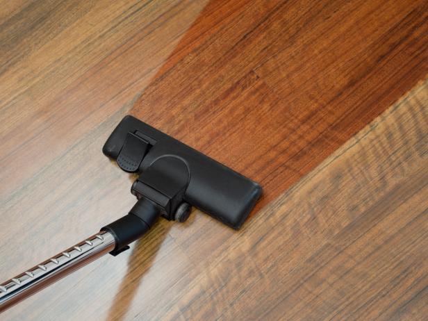 best vacuum for hardwood floors and rugs
