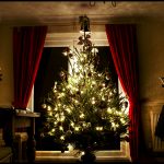 decorating living room for Christmas tips
