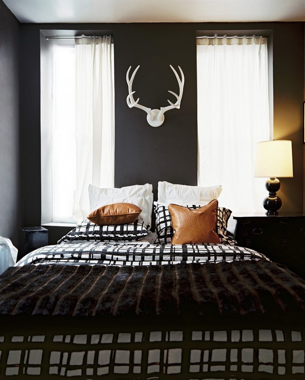 The Best Men's Bedroom Wall Decor Ideas | Decor Or Design